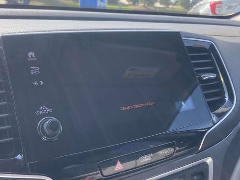 Certified 2021 Honda Pilot Special Edition image 30