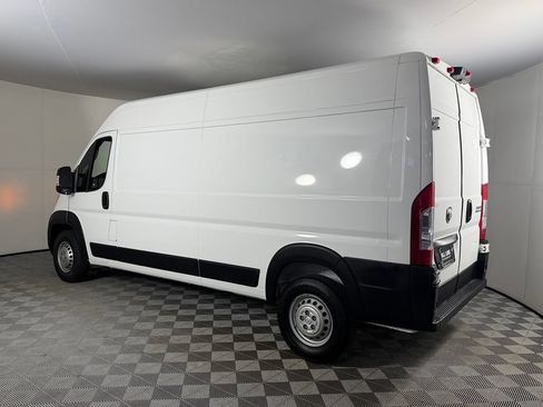 Used 2025 RAM ProMaster 3500 w/ Convenience Group FWD image 10