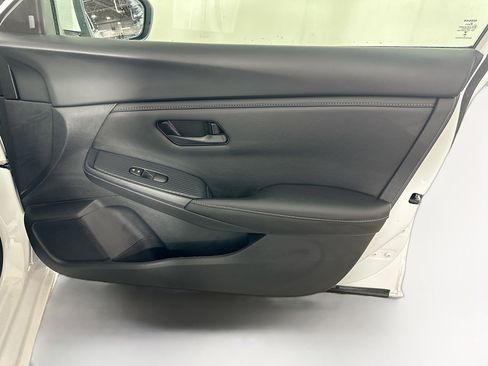 Used 2024 Nissan Sentra S image 29