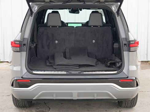 Used 2024 Lexus TX 500h AWD w/ Technology Package image 10