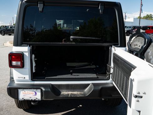 New 2026 Jeep Wrangler Unlimited Sport AWD/4WD image 9