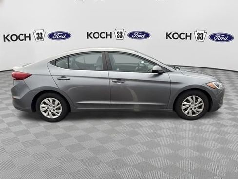 Used 2018 Hyundai Elantra SE image 8