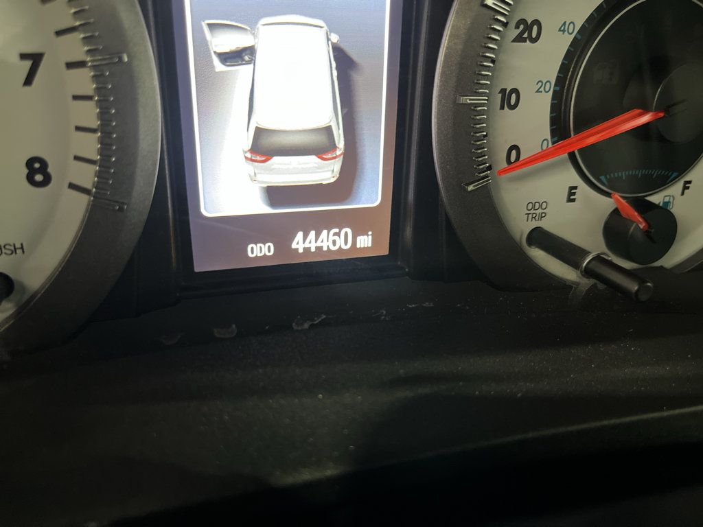 Used 2019 Toyota Sienna SE w/ SE Preferred Package AWD/4WD image 32