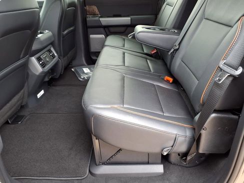 New 2026 Ford F250 Lariat w/ Black Appearance Package AWD/4WD image 26