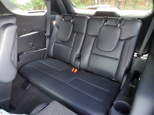 New 2026 Ford Explorer ST AWD/4WD image 9