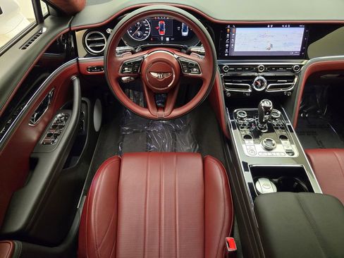 Certified 2023 Bentley Flying Spur V8 AWD/4WD image 21