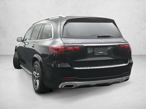 Used 2026 Mercedes-Benz GLS 450 4MATIC image 3