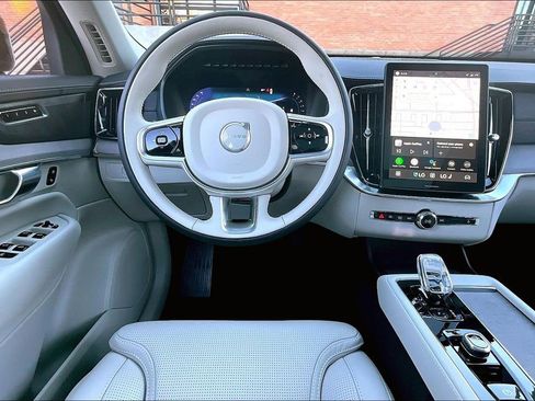 New 2026 Volvo XC90 B6 Ultra w/ Protection Package Premier AWD/4WD image 23