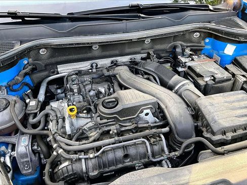 Used 2023 Volkswagen Taos SEL AWD/4WD image 34