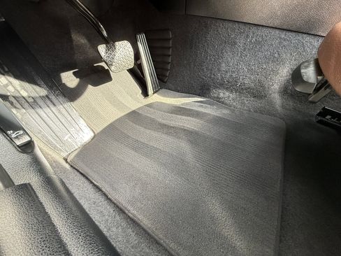 Used 2017 BMW 230i xDrive Convertible image 57