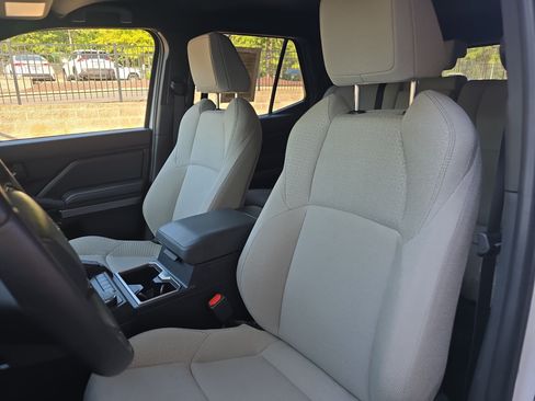 Used 2025 Toyota 4Runner SR5 RWD image 15
