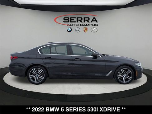 Certified 2022 BMW 530i xDrive w/ Premium Package image 2
