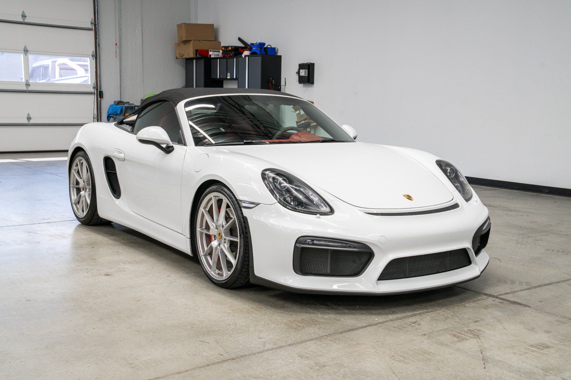 Used 2016 Porsche Boxster Spyder RWD image 41