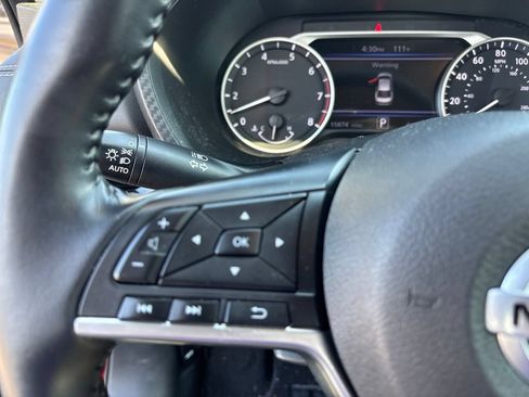 Used 2020 Nissan Sentra SV FWD image 18