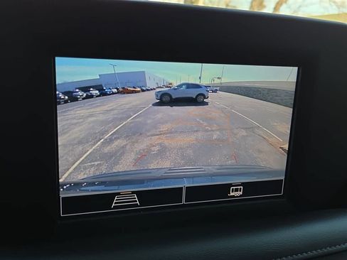 Used 2023 Chevrolet Suburban LS AWD/4WD image 38