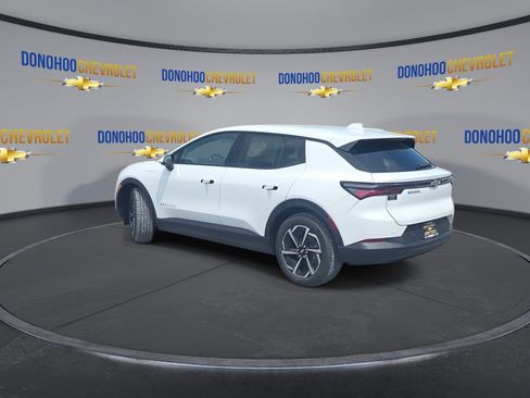 New 2026 Chevrolet Equinox EV LT FWD image 9