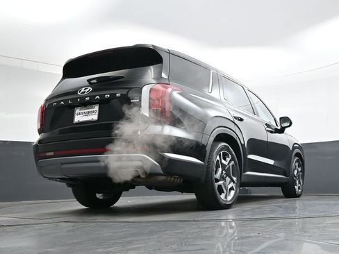 Used 2023 Hyundai Palisade SEL image 41