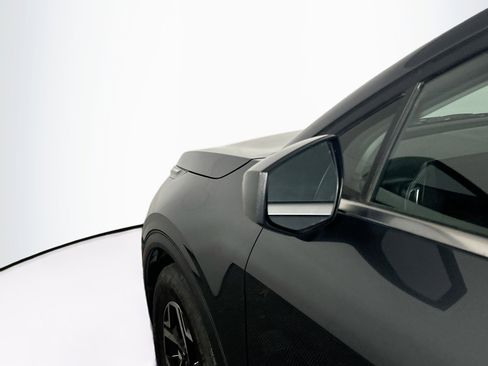 Used 2024 Kia Sportage LX image 16