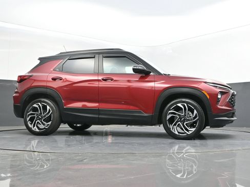 Used 2024 Chevrolet TrailBlazer RS w/ Convenience Package AWD/4WD image 41
