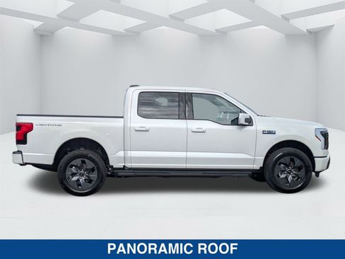 New 2025 Ford F150 Lightning Lariat image 3