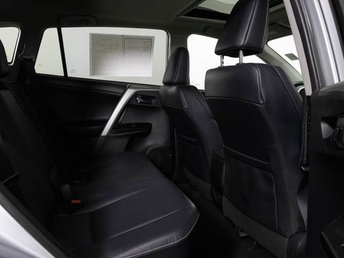 Used 2018 Toyota RAV4 Limited image 38