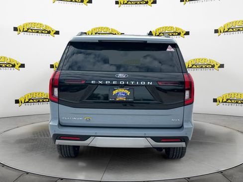 New 2025 Ford Expedition Max Platinum w/ Driver's Package image 4