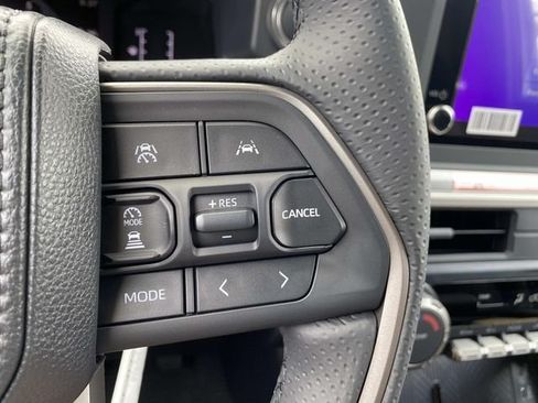 New 2026 Toyota 4Runner SR5 RWD image 13