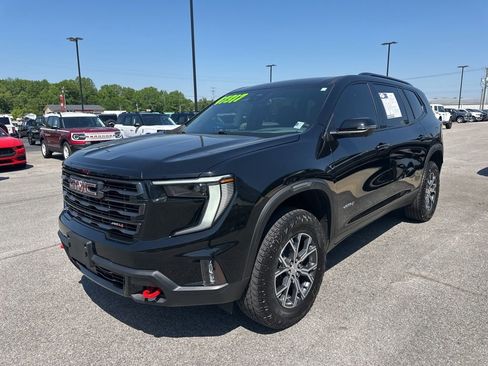 Used 2025 GMC Acadia AT4 AWD/4WD image 3