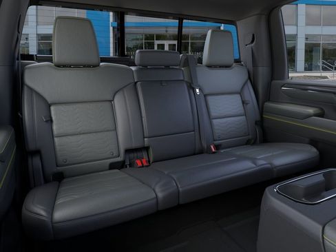 New 2026 Chevrolet Silverado 2500 ZR2 AWD/4WD image 17