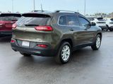 Used 2016 Jeep Cherokee Latitude w/ Comfort/Convenience Group image 4