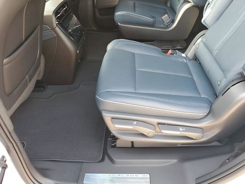 New 2026 Cadillac Escalade IQL Sport 2 AWD/4WD image 22