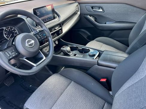Used 2023 Nissan Rogue SV AWD/4WD image 7