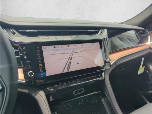 New 2026 Jeep Grand Cherokee Summit AWD/4WD image 11