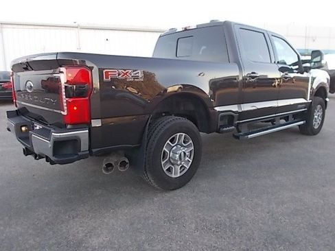 Used 2024 Ford F350 Lariat image 2