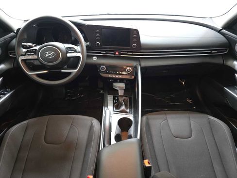 Used 2023 Hyundai Elantra SEL FWD image 18