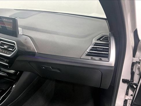 Used 2024 BMW X3 sDrive30i RWD image 16