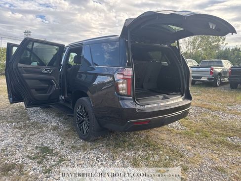 Certified 2022 Chevrolet Tahoe RST w/ Luxury Package image 12