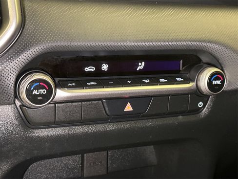 Used 2024 MAZDA CX-50 AWD 2.5 S w/ Select Package image 26