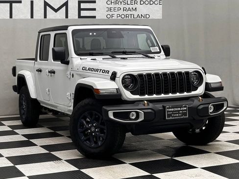 New 2026 Jeep Gladiator Sport AWD/4WD image 1