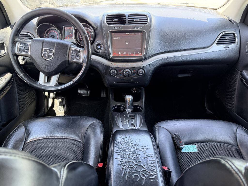 Used 2019 Dodge Journey Crossroad FWD image 10