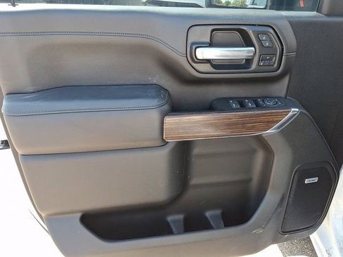 Used 2023 Chevrolet Silverado 2500 High Country AWD/4WD image 9