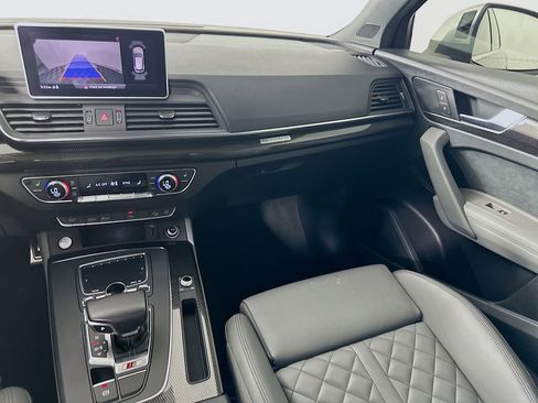Used 2018 Audi SQ5 Premium Plus w/ Navigation Package AWD/4WD image 24