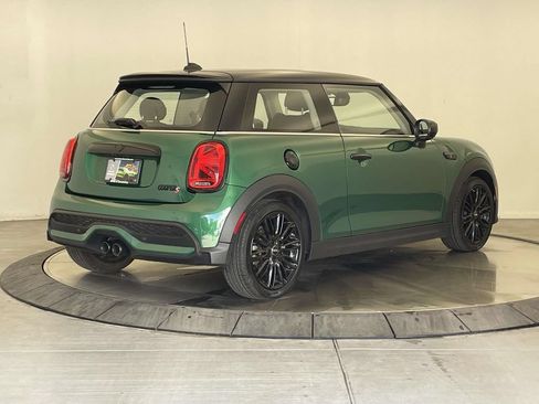 Used 2024 MINI Cooper S FWD image 5