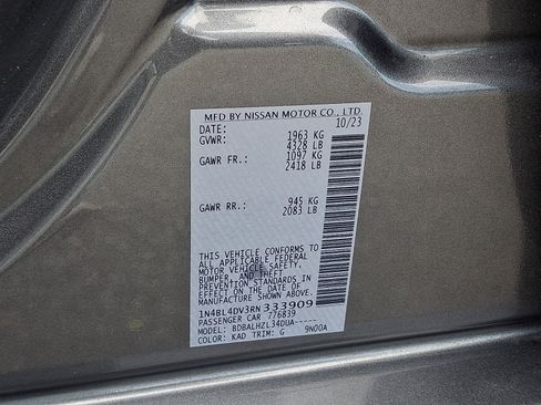 Used 2024 Nissan Altima 2.5 SV FWD image 27