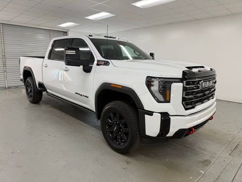 New 2026 GMC Sierra 2500 AT4 w/ AT4 Premium Plus Package image 3