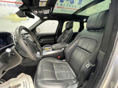 Used 2019 Land Rover Range Rover Sport Supercharged AWD/4WD image 18
