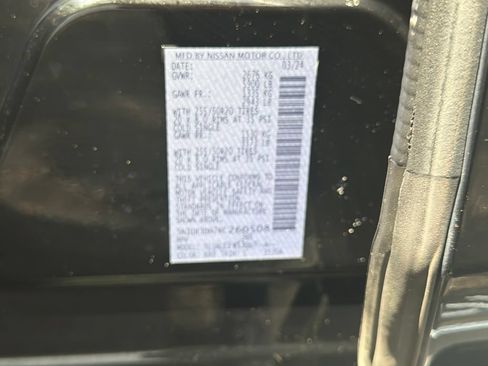 Used 2024 Nissan Pathfinder Platinum FWD image 37