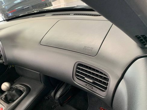 Used 2002 Honda S2000 image 16