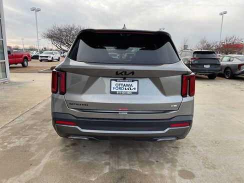 New 2026 Kia Sorento SX Prestige image 6