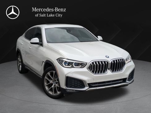 Used 2021 BMW X6 xDrive40i w/ Executive Package 2 AWD/4WD image 1